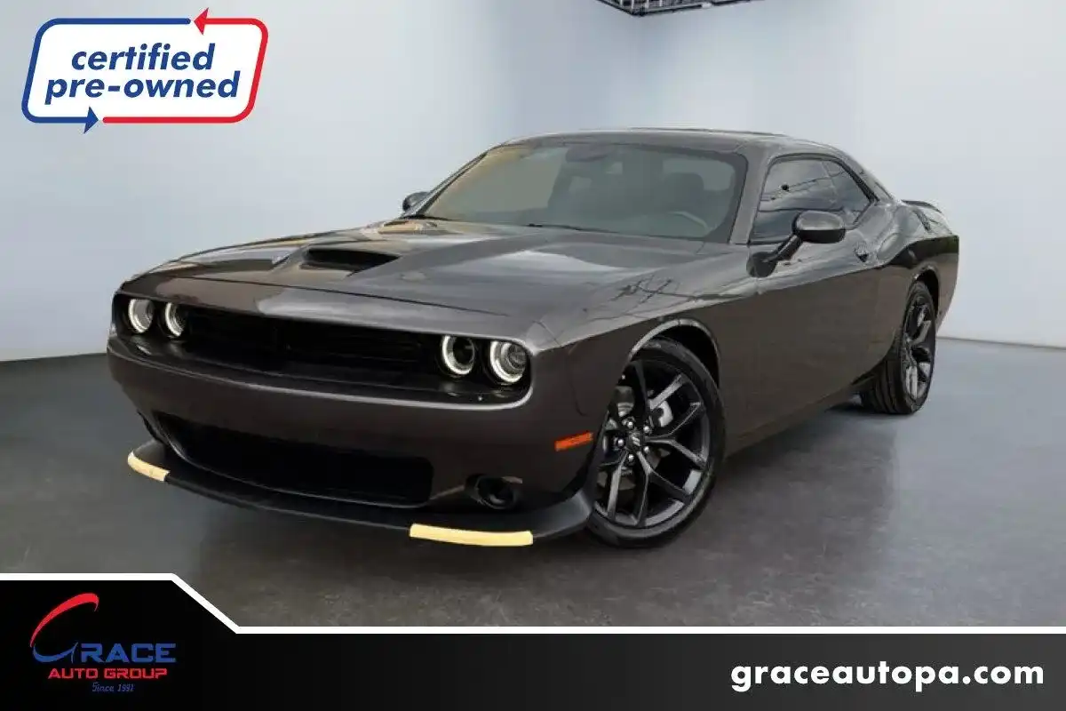 2023 Dodge Challenger GT Auto's photo