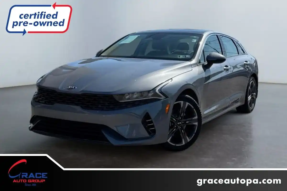 2021 Kia Optima EX FWD's photo