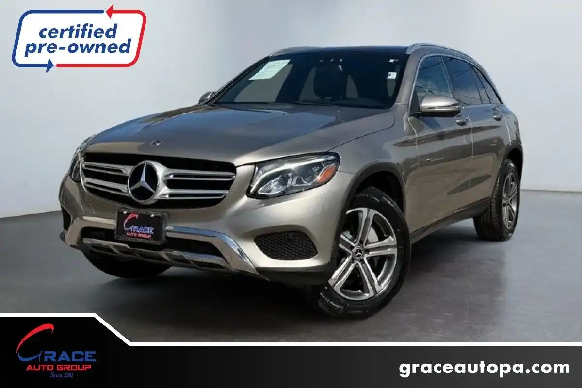2019 Mercedes-Benz GLC GLC300 4MATIC's photo