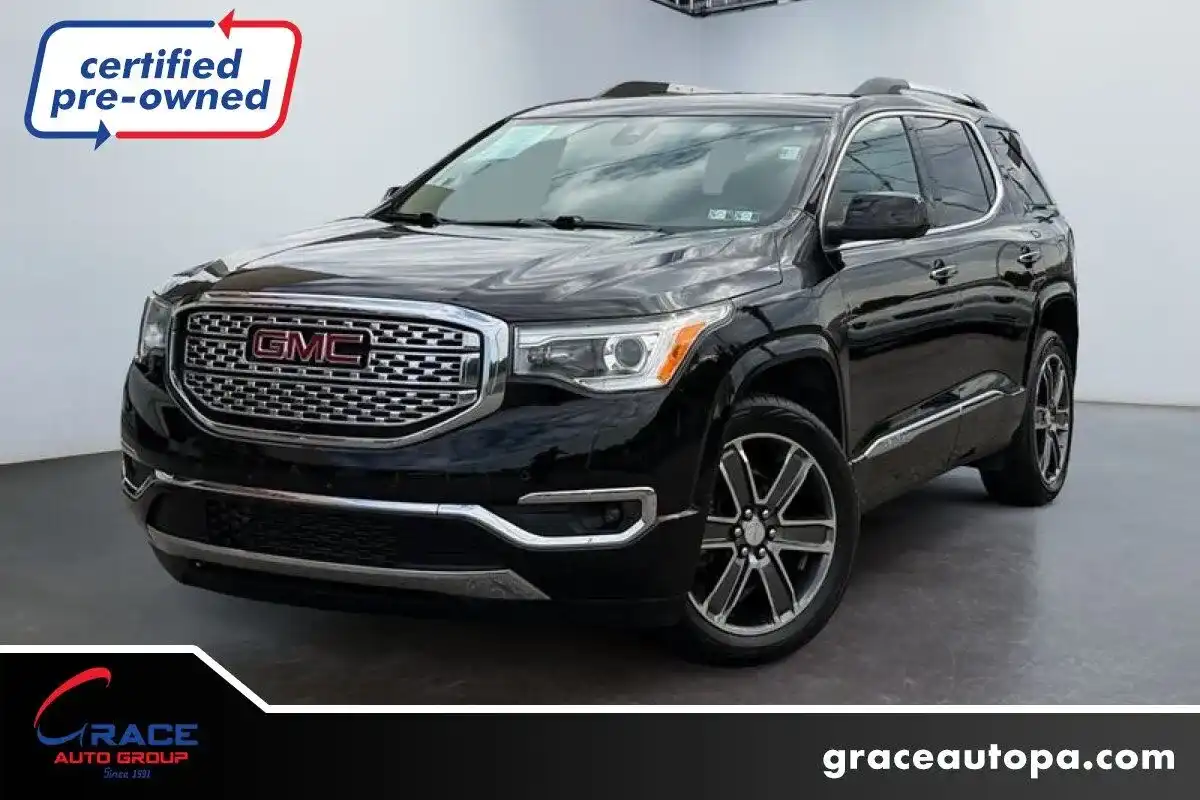 2018 GMC Acadia Denali AWD's photo