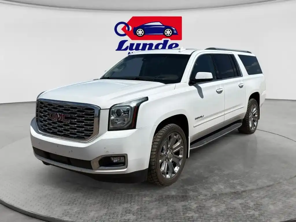 2018 GMC Yukon Denali's photo