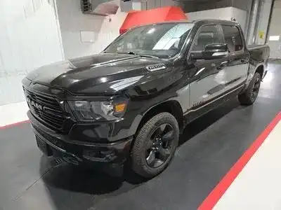 2019 RAM 1500 Big Horn/Lone Star 4x4 Crew Cab 5'7's photo
