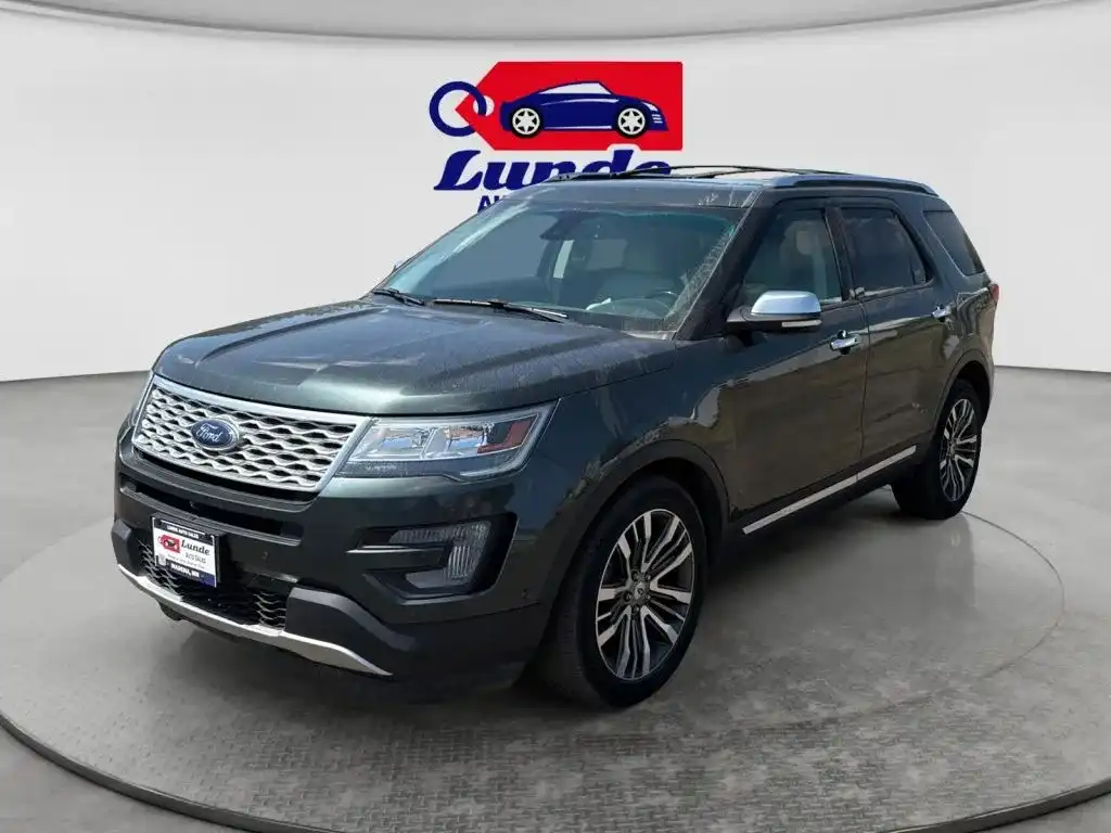 2016 Ford Explorer Platinum 4WD's photo