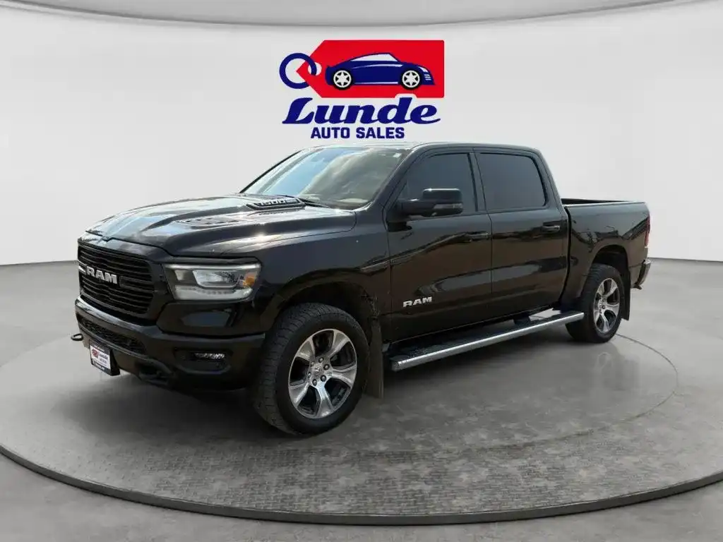 2023 RAM 1500 Laramie 4x4 Crew Cab 5'7's photo