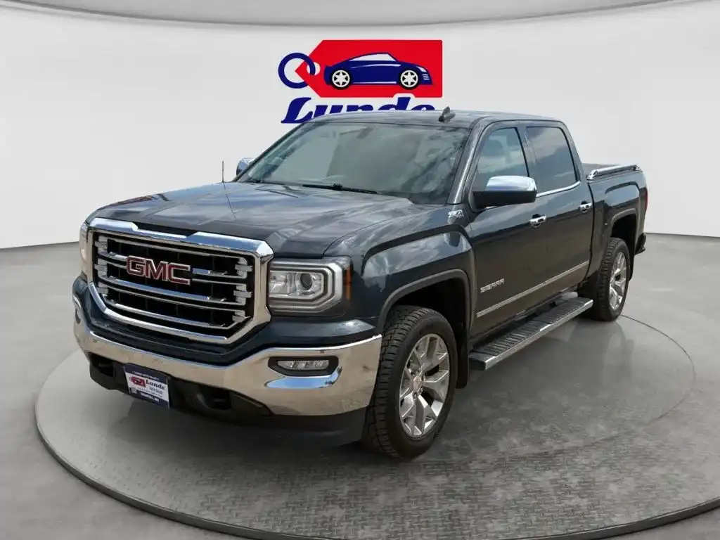 2018 GMC Sierra 4WD Crew Cab Short Box SLT's photo
