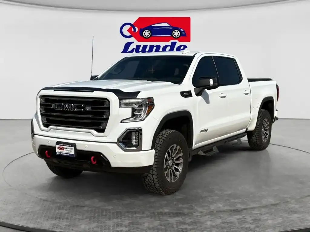 2020 GMC Sierra 4WD Crew Cab Short Box AT4's photo