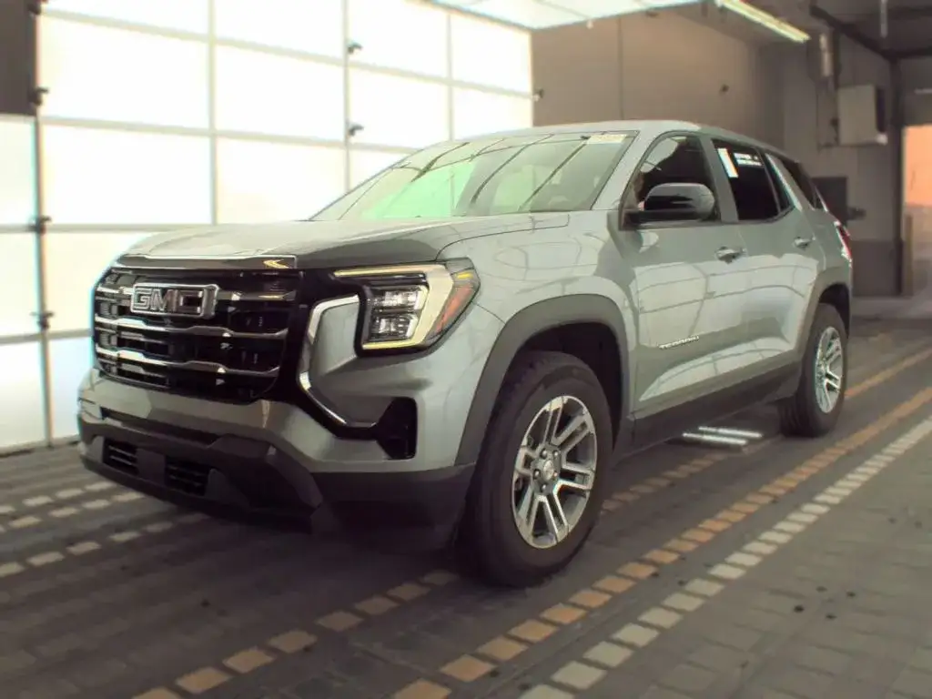 2025 GMC Terrain Elevation FWD's photo