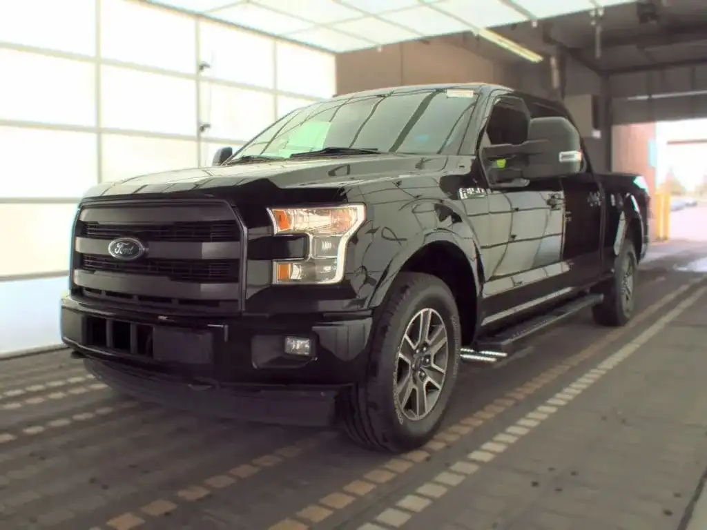 2017 Ford F-150 Lariat 4WD SuperCrew 5-1/2' Box's photo