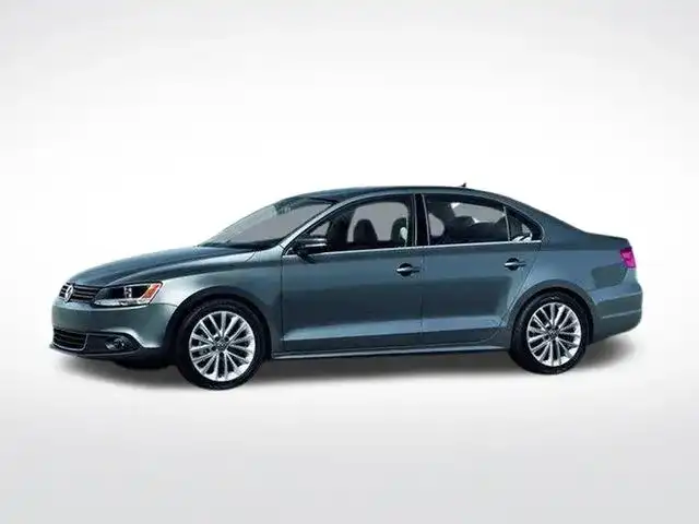 2013 Volkswagen Jetta 2.5L SEL Auto PZEV's photo