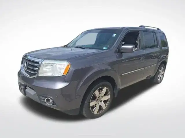 2014 Honda Pilot Touring 4WD Navigation RES's photo