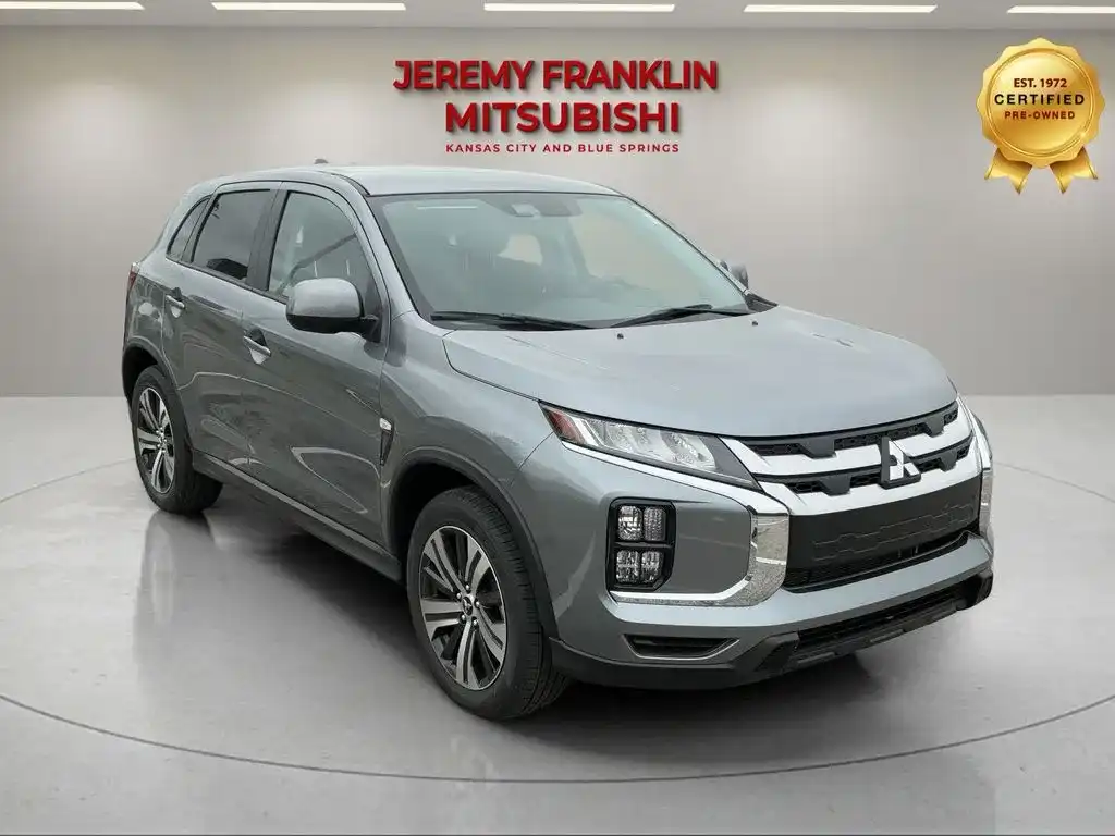 2026 Mitsubishi Outlander Sport 2.0 ES AWC CVT's photo