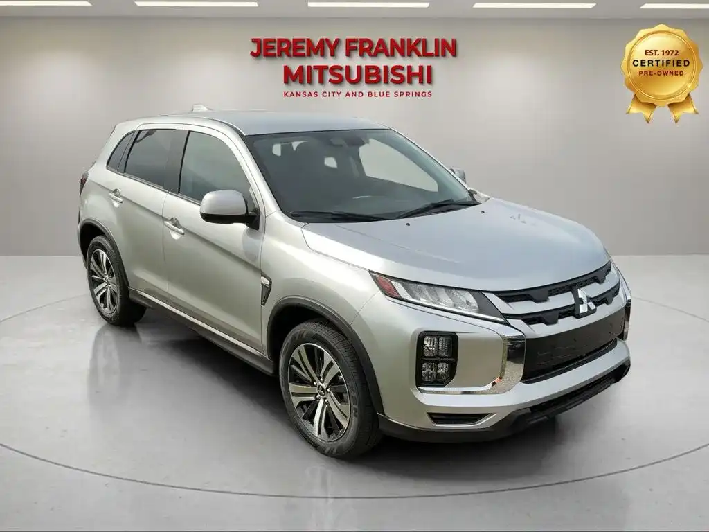 2026 Mitsubishi Outlander Sport 2.0 ES AWC CVT's photo