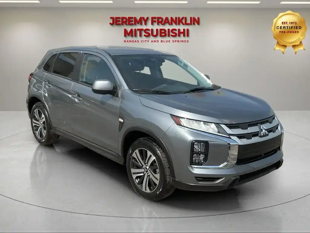 2026 Mitsubishi Outlander Sport 2.0 ES AWC CVT's photo