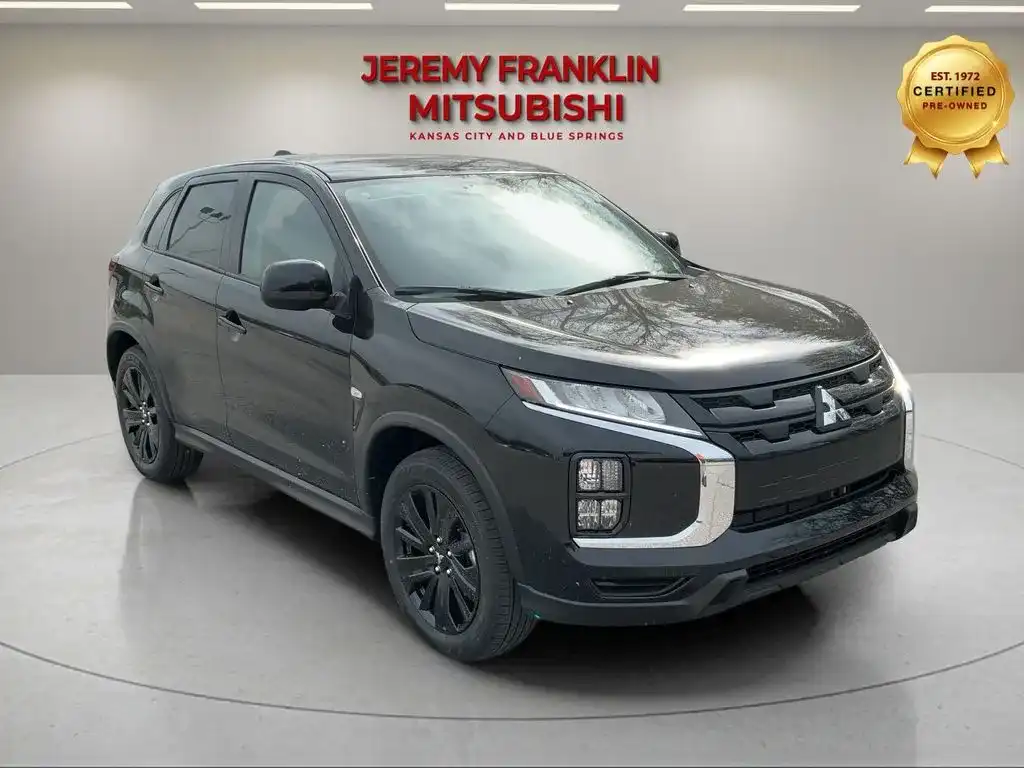 2026 Mitsubishi Outlander Sport 2.0 LE AWC CVT's photo