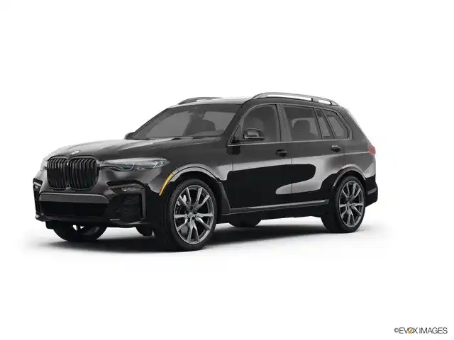 2022 BMW X7 M50i's photo