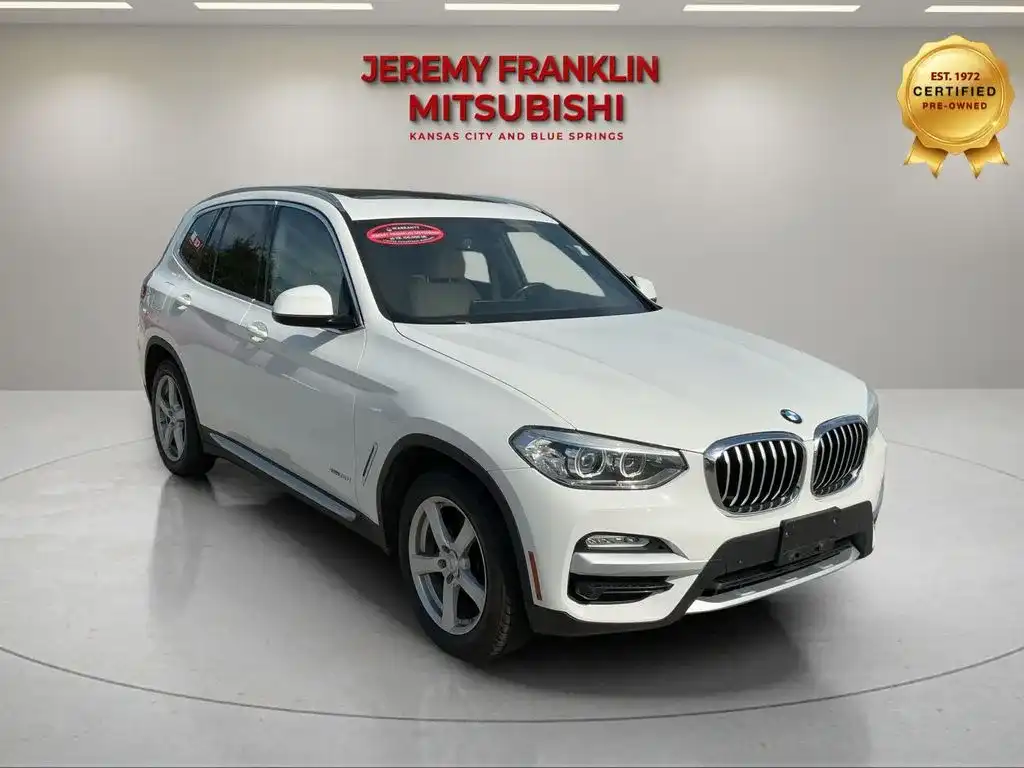 2018 BMW X3 xDrive30i's photo