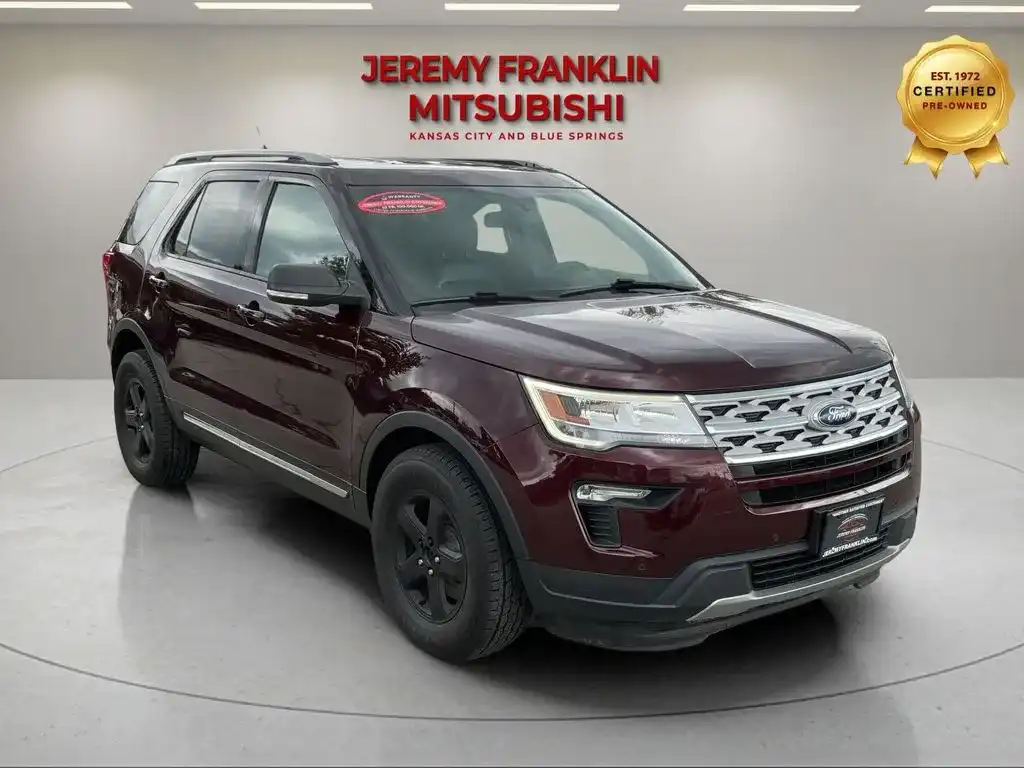 2019 Ford Explorer XLT 4WD's photo