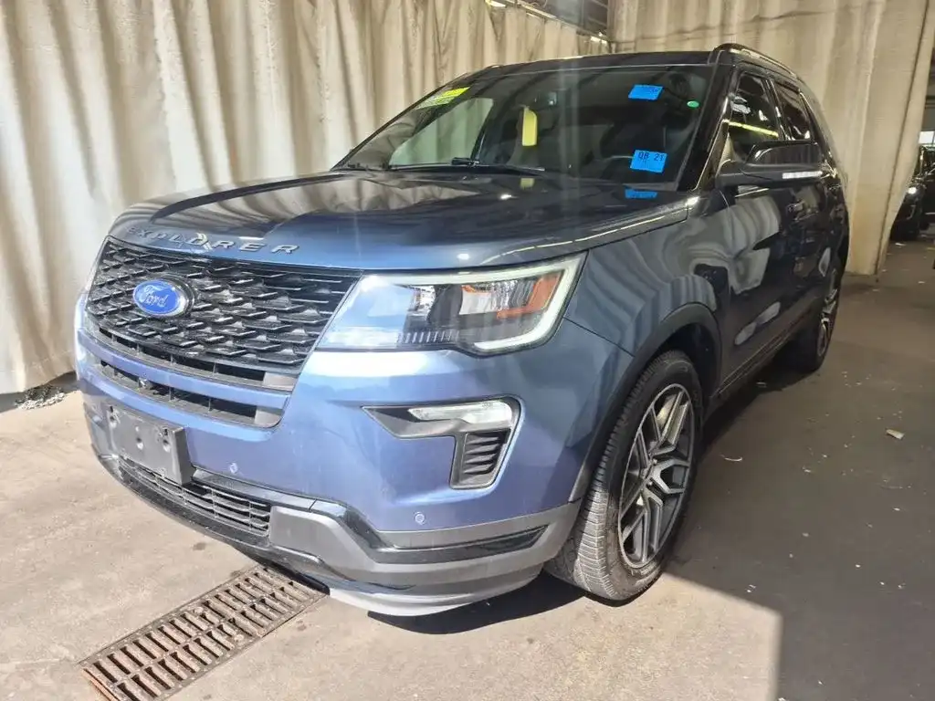 2018 Ford Explorer Sport 4WD's photo