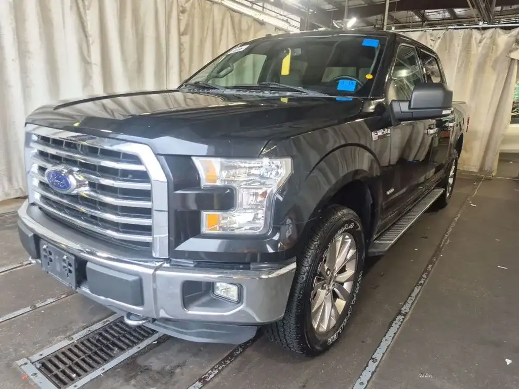 2015 Ford F-150 XLT 4x4 SuperCrew 145-in's photo