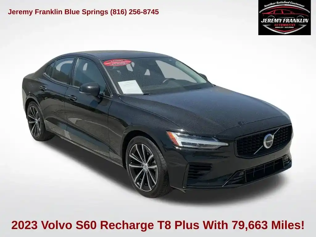 2023 Volvo S60 T8 Recharge Plus Dark Theme AWD's photo