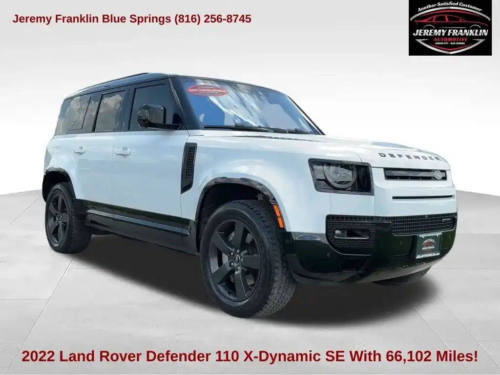 2022 Land Rover Defender X-Dynamic SE's photo
