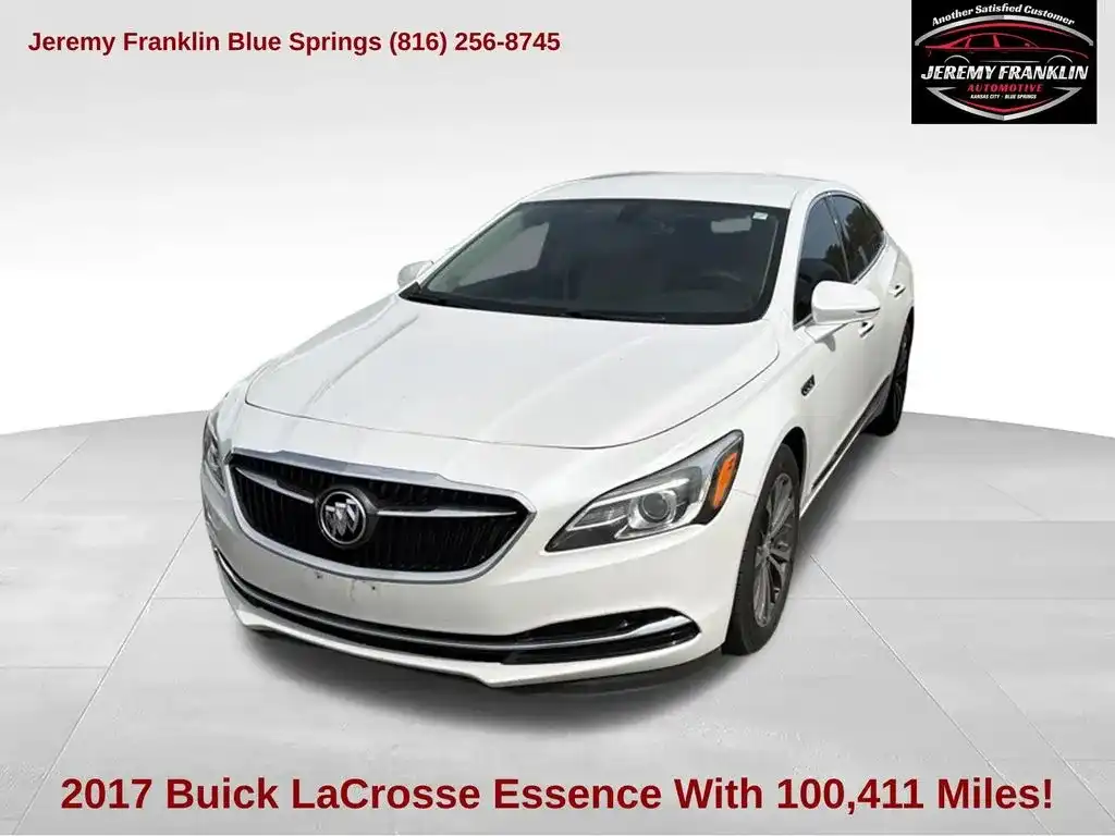 2017 Buick LaCrosse Essence's photo