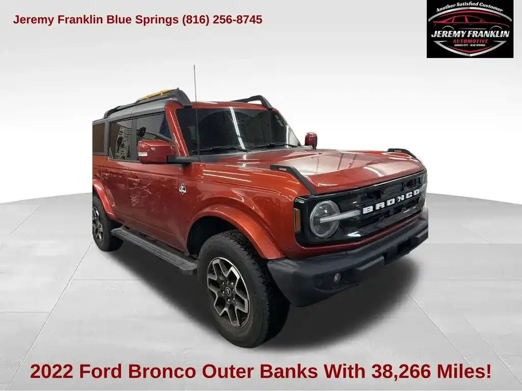 2022 Ford Bronco Outer Banks 4x4's photo