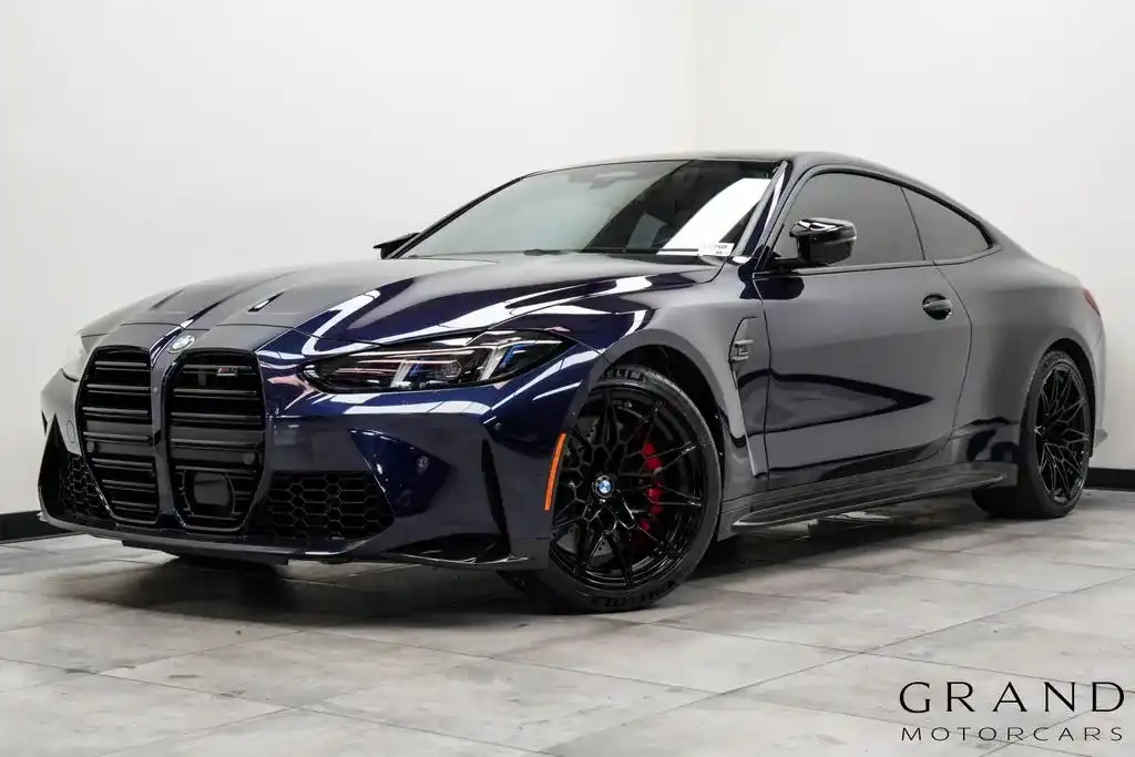 2025 BMW M4 M4 Competition Coupe's photo