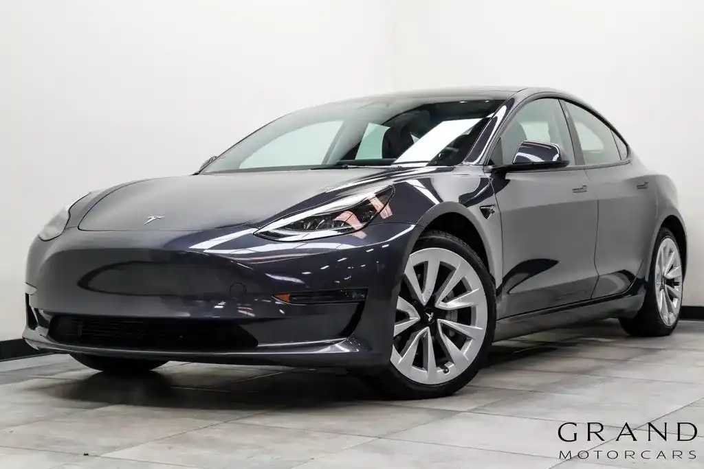 2023 Tesla Model 3 Long Range's photo