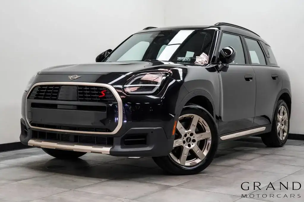 2025 MINI Countryman S ALL4's photo
