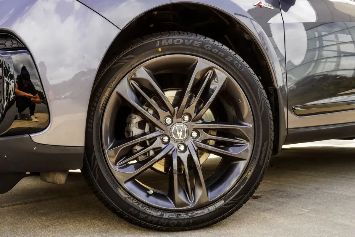 2021 Acura RDX A-Spec photo 3