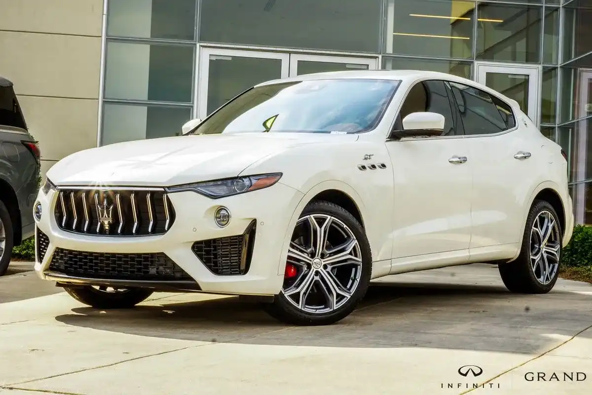 2022 Maserati Levante GT's photo