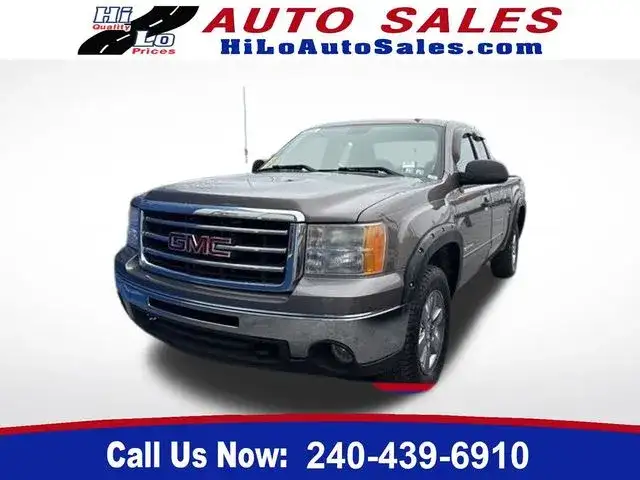 2013 GMC Sierra 4WD Extended Cab SLE MWB's photo