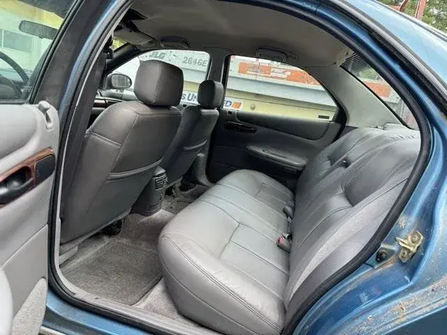 1993 Chrysler Concorde undefined photo 4