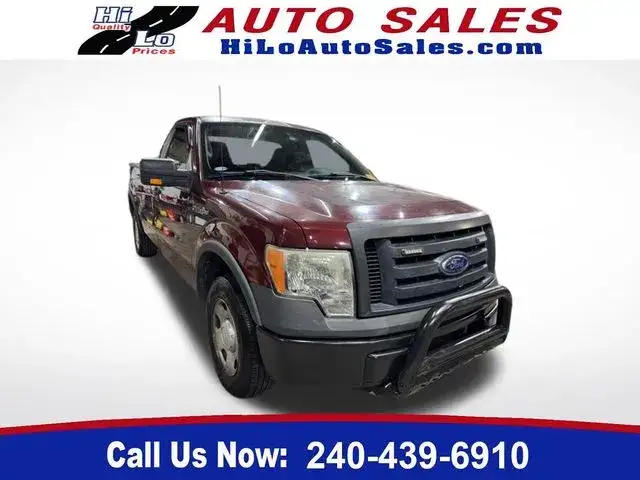 2009 Ford F-150 XL Regular Cab 126-in Styleside's photo