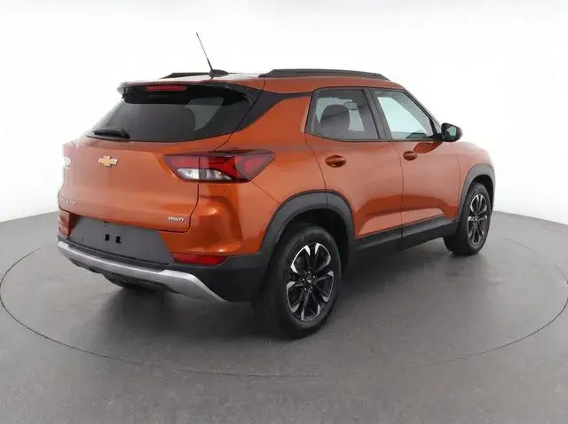 2022 Chevrolet Trailblazer LT photo 4