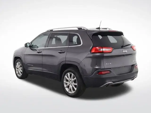 2018 Jeep Cherokee Limited 4X4 photo 4