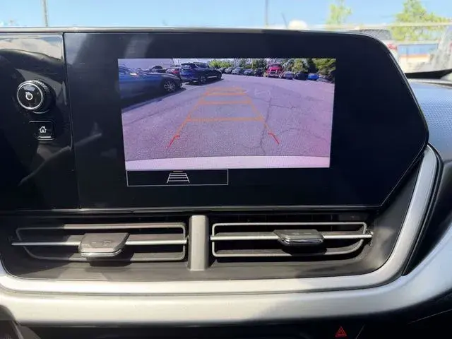 2024 Chevrolet Trax LS photo 5