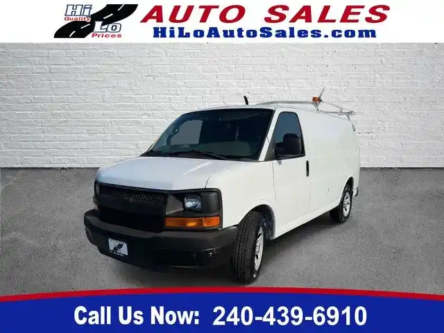 2011 Chevrolet Express 1500 Work Van's photo