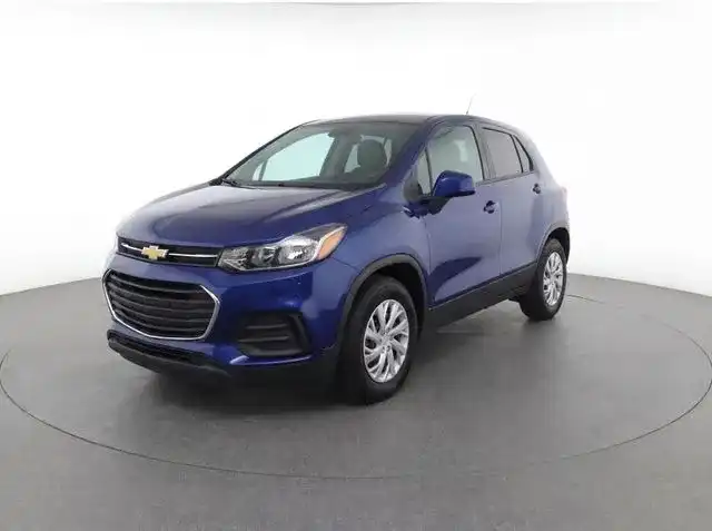 2017 Chevrolet Trax LS's photo