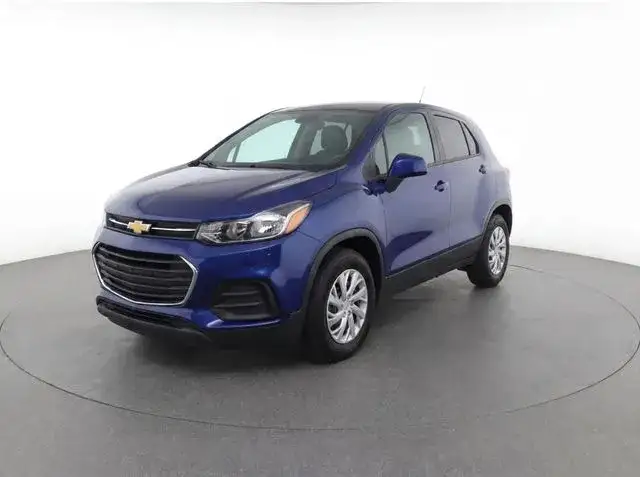 2017 Chevrolet Trax LS's photo