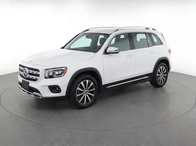 2023 Mercedes-Benz GLB GLB 250 4MATIC's photo
