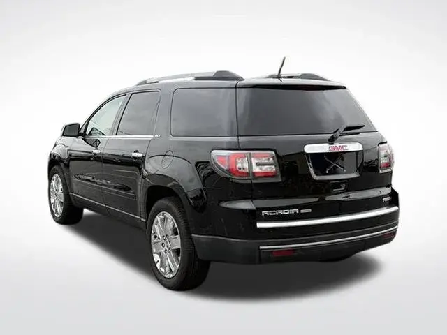 2017 GMC Acadia AWD photo 3