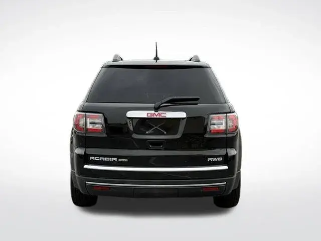 2017 GMC Acadia AWD photo 4