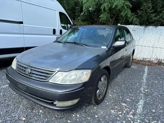 2004 Toyota Avalon XL Bench's photo