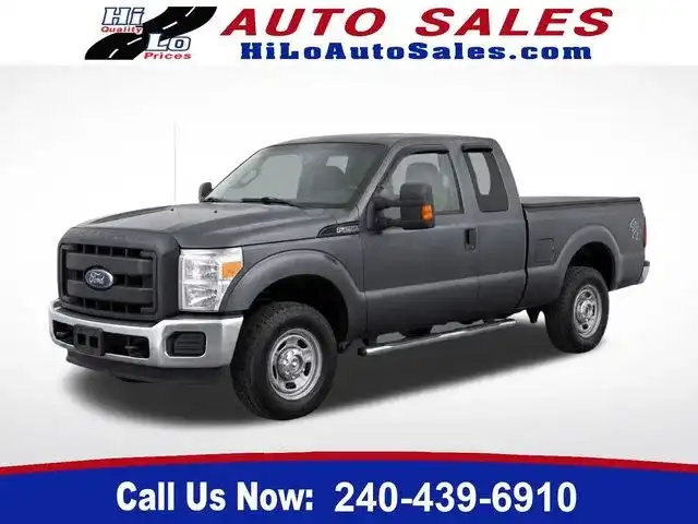 2016 Ford F-250 XL 4x4 SuperCab 8' Box's photo