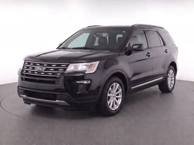 2018 Ford Explorer XLT 4WD's photo
