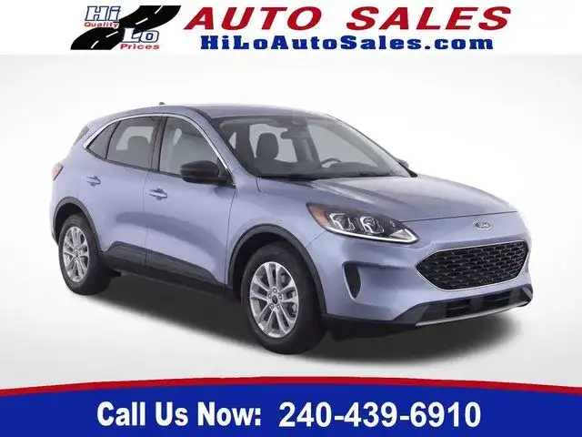 2022 Ford Escape SE FWD's photo
