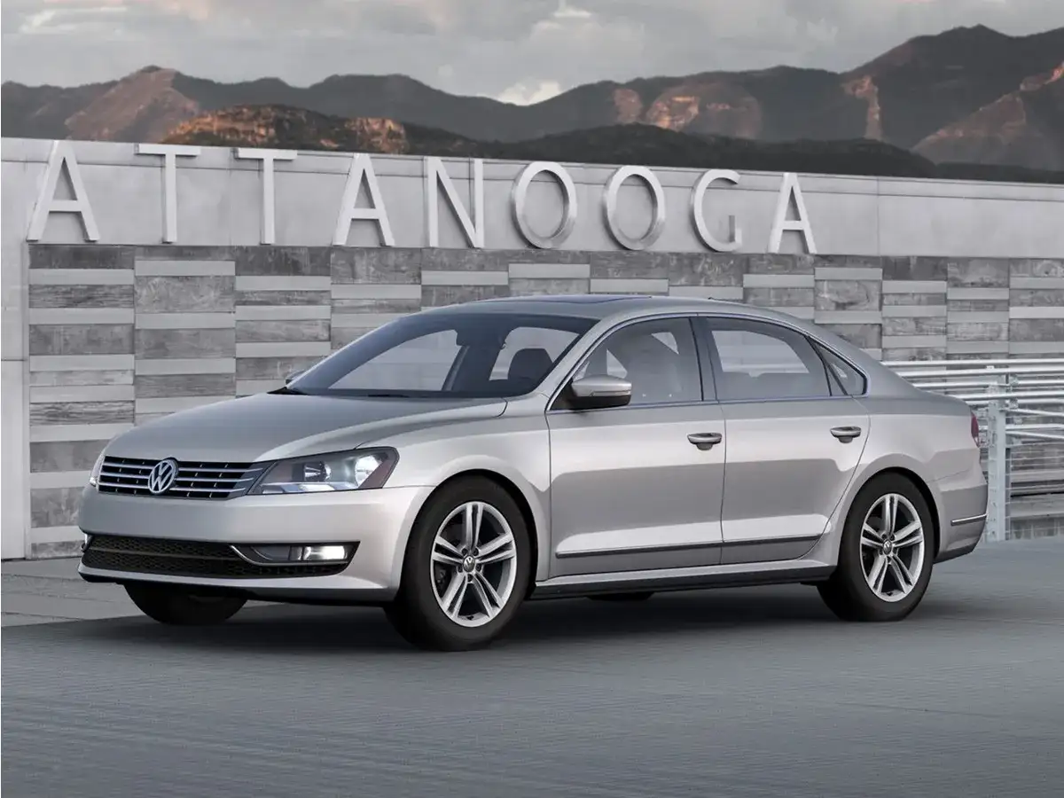 2015 Volkswagen Passat 1.8T Limited Edition DSG PZEV's photo