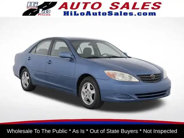 2003 Toyota Camry LE's photo